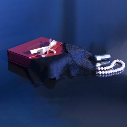 TANGA DE PÉROLAS CR-4395 PRETA COM BALA VIBRATÓRIA - Image 4