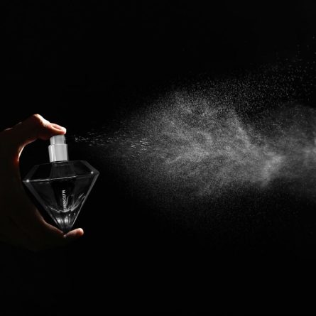 PERFUME COM FEROMONAS BLACK DIAMOND MASC. LGBTQ | 30 ML - Image 4